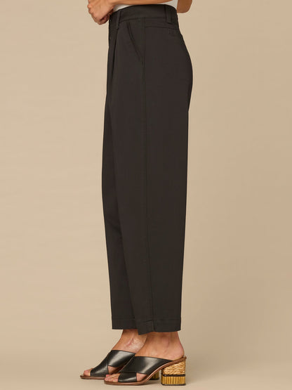 Democracy Clothing “Ab”solution® Skyrise Pleated Relaxed Barrel Leg Trousers with Piping - Blanched Almond|Black
