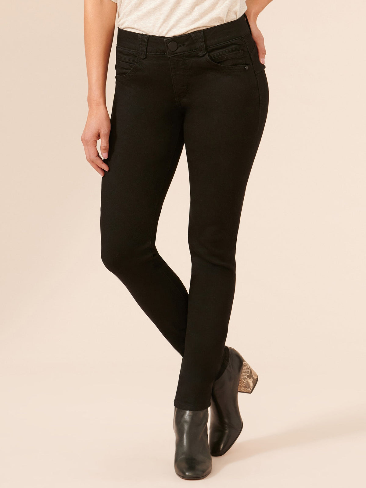Democracy Clothing Stretch Black Denim "Ab"solution® Booty Lift Jegging - Black