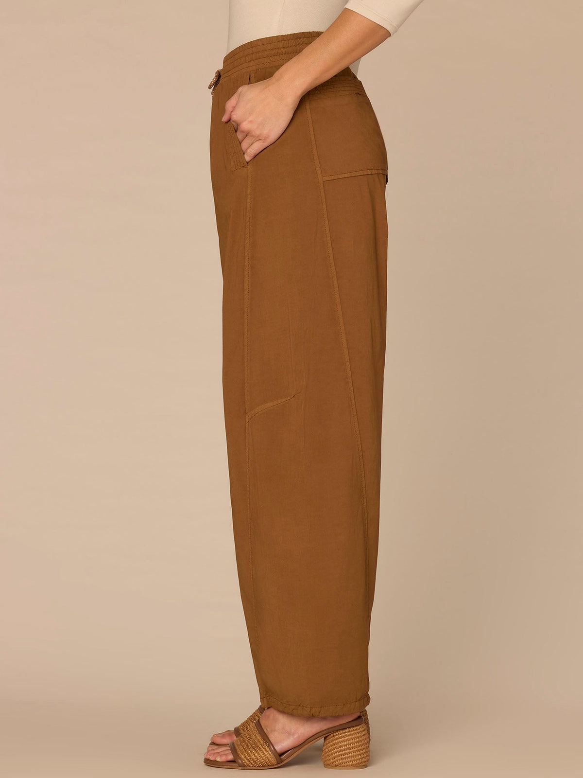 Democracy Clothing "Ab"leisure Skyrise Cinched Waist Toggle Hem Jogger Pants - Pecan