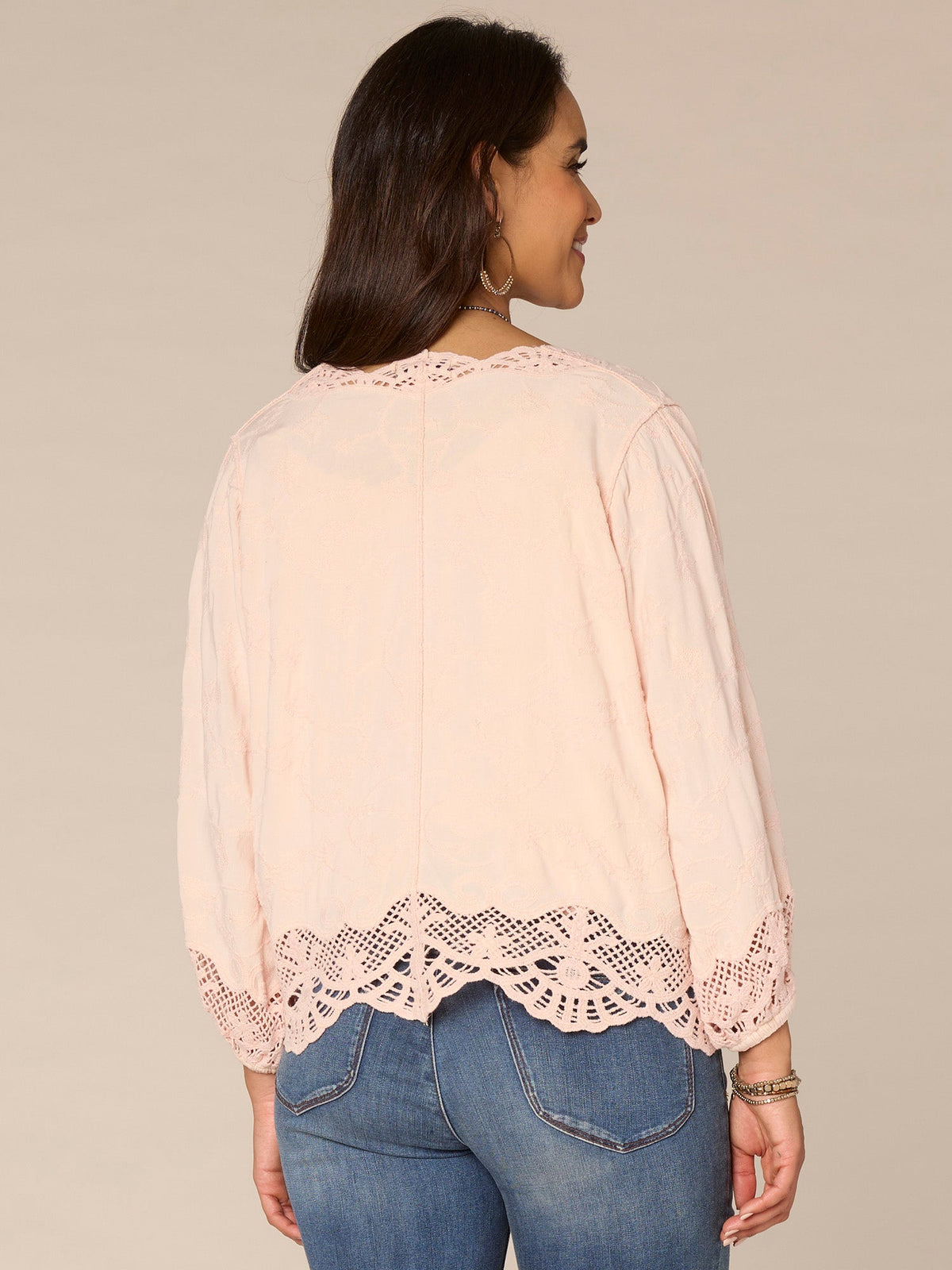 Democracy Clothing Three Quarter Blouson Sleeve Open Front Crochet Cropped Woven Jacket - Off White Natural|Pale Peach