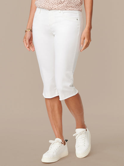 Democracy Clothing "Ab"solution Petite Skimmer Pant - Optic White Denim