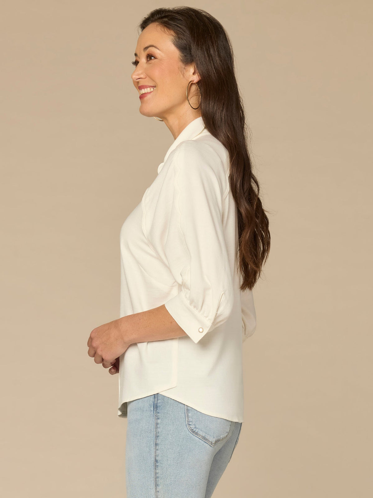 Democracy Clothing Below Elbow V-Neck Snap Front Woven Shirt with Scallop Edge Detail - Off White|Sandy Peach
