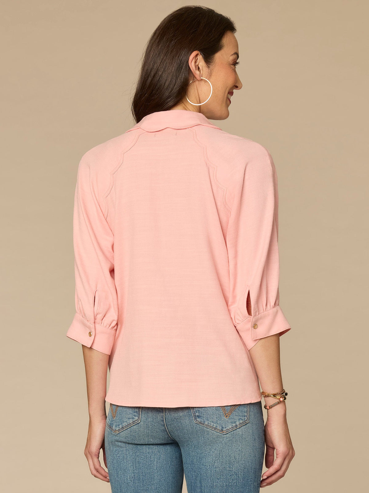 Democracy Clothing Below Elbow V-Neck Snap Front Woven Shirt with Scallop Edge Detail - Off White|Sandy Peach