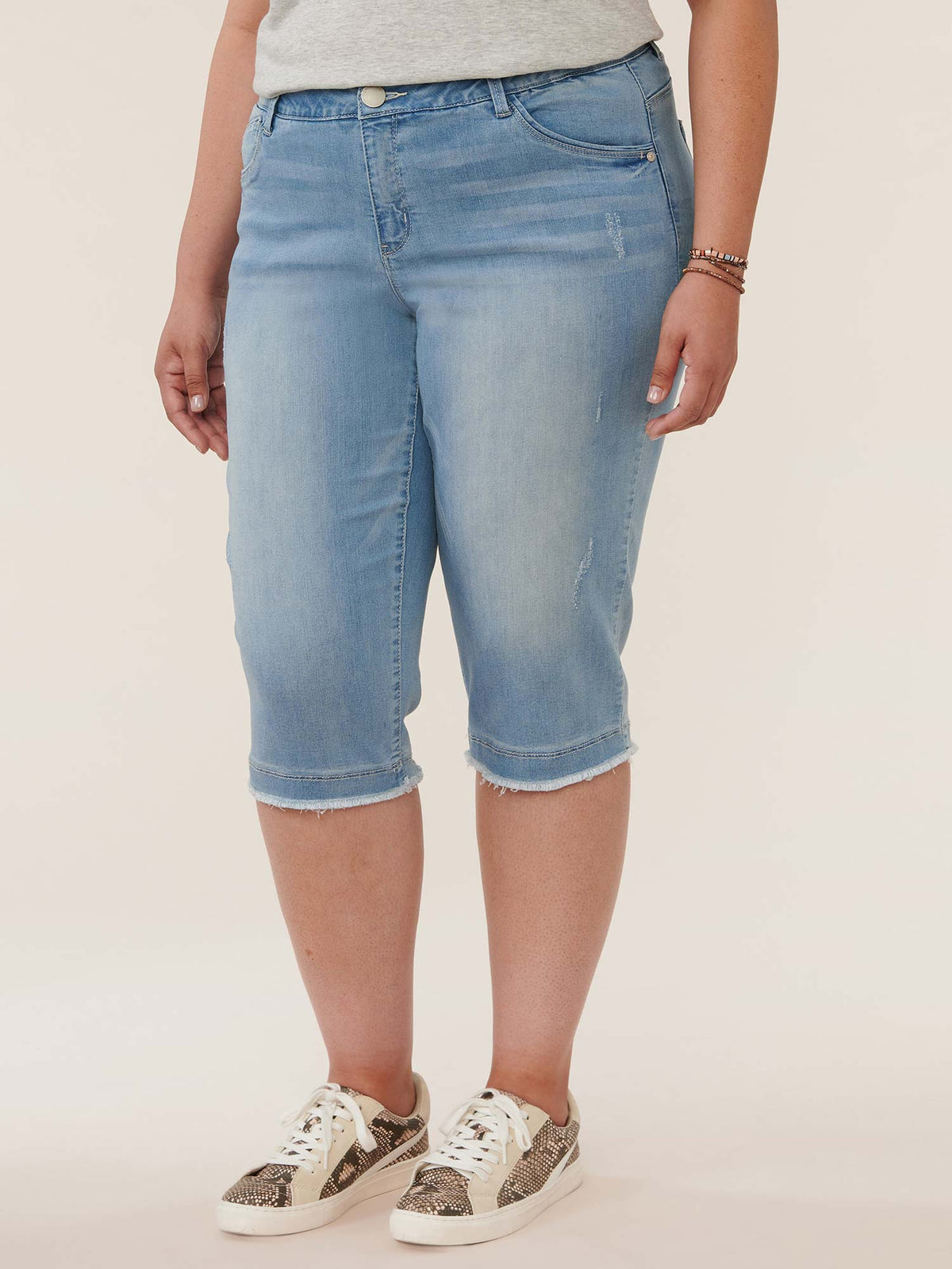 Democracy Clothing "Ab"solution® Light Blue Denim Fray Hem Plus Skimmer Jeans - Light Blue Denim